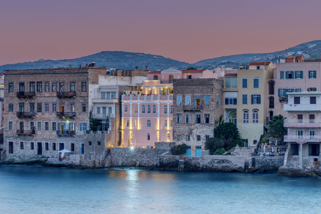 Check out one of the best hotels in Syros with beautiful sea views, called Apollonion Palace.